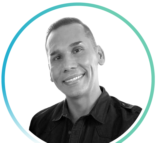 Manuel Perez headshot